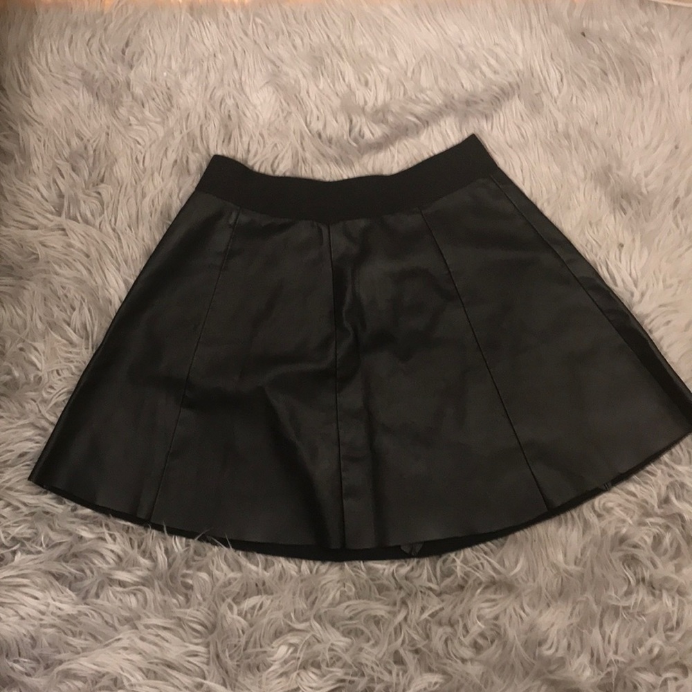 Leather skirt